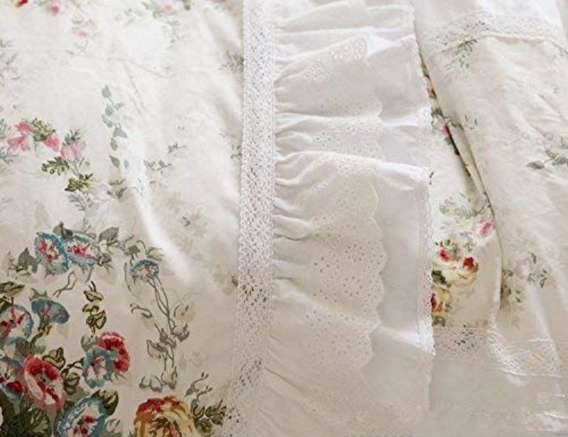 Elegant Och Shabby Vintage Rose Blommig Vit Påslakan Sängkjol Härlig Spets Och Volang Stil Utsökt Hantverk 100 % Bomull Hypoallergen 4-delat