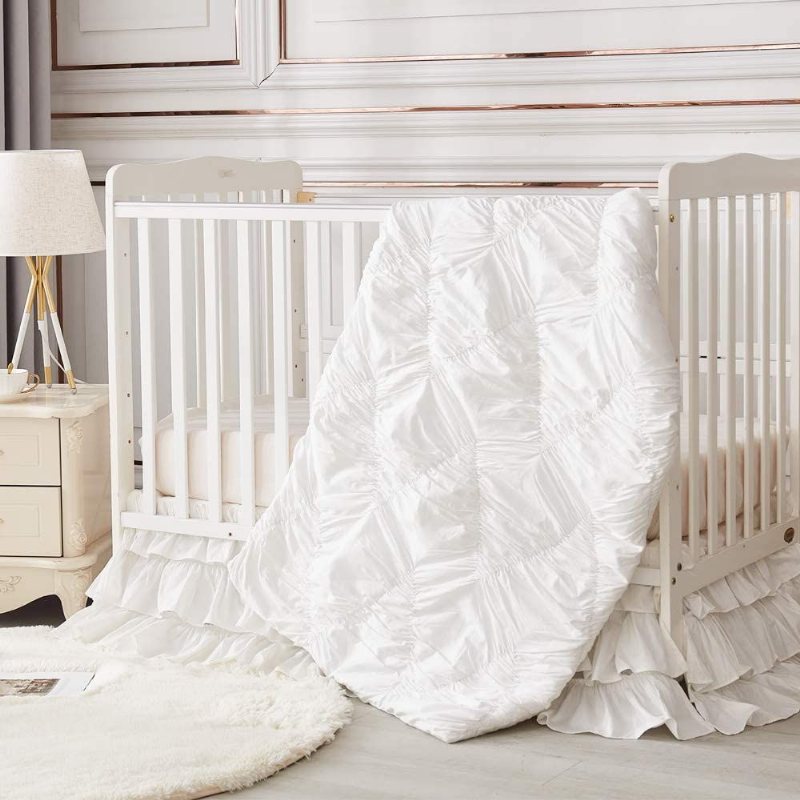 Plisserad Diamond Design Nursery Sängkläder Set Lyx Vit Volang New Born Crib Set