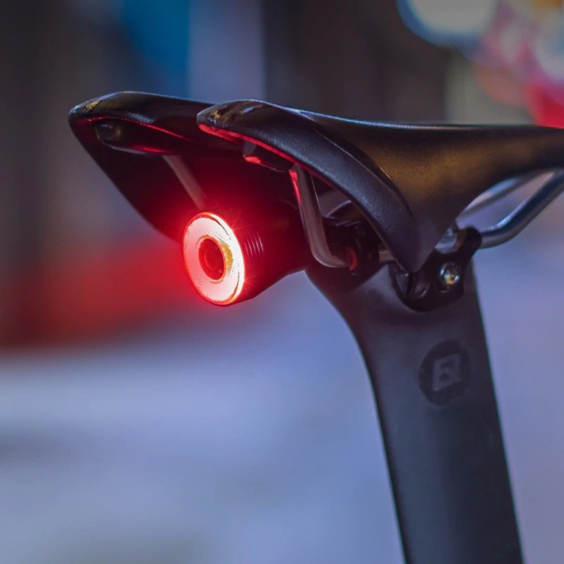 Cykel Smart Auto Brake Sensing Light Ipx6 Vattentät Led