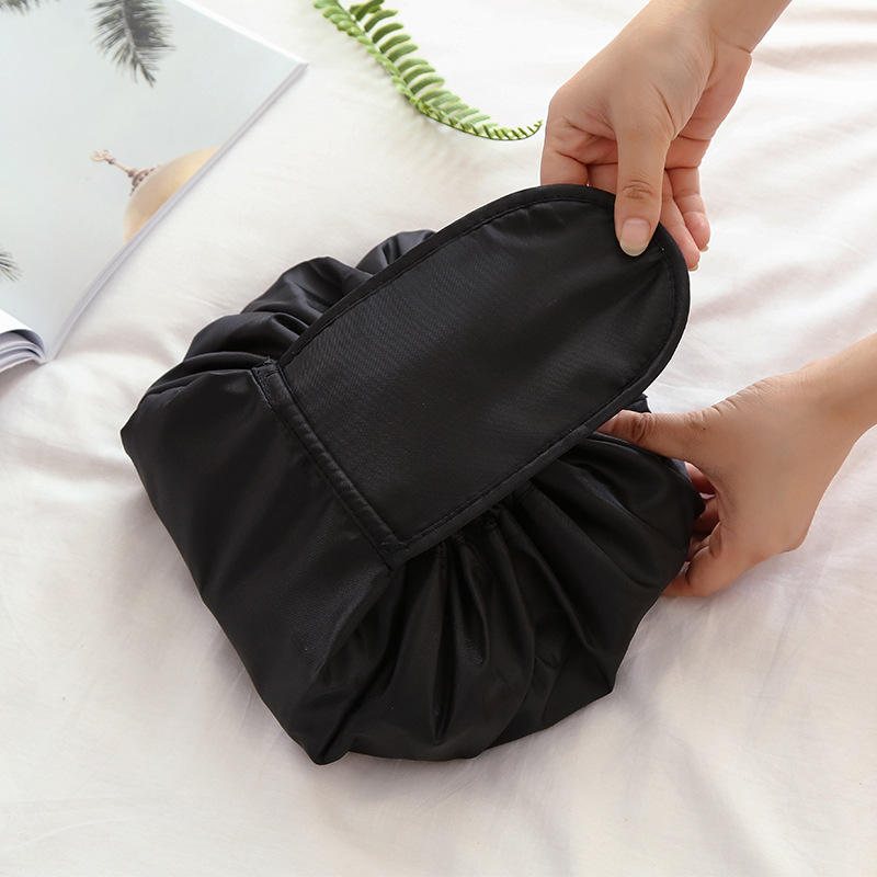 Polyester Enfärgad Dragsko Kosmetikväska Resebärbar Lazy Storage Bag