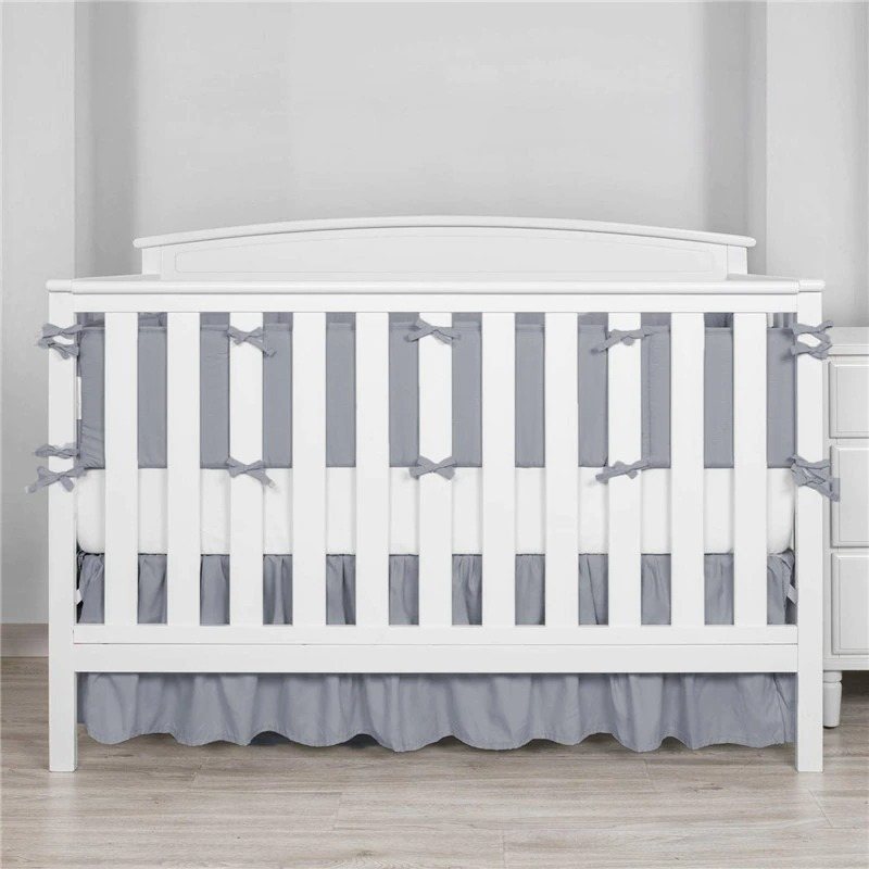 Baby Crib Bumper Kudde 4 Paneler Enfärgad